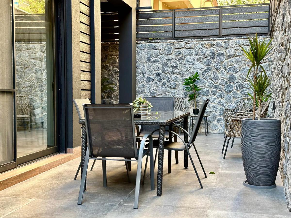T&T Luxury Apartments - Rooftop Jacuzzi Αθήνα Εξωτερικό φωτογραφία