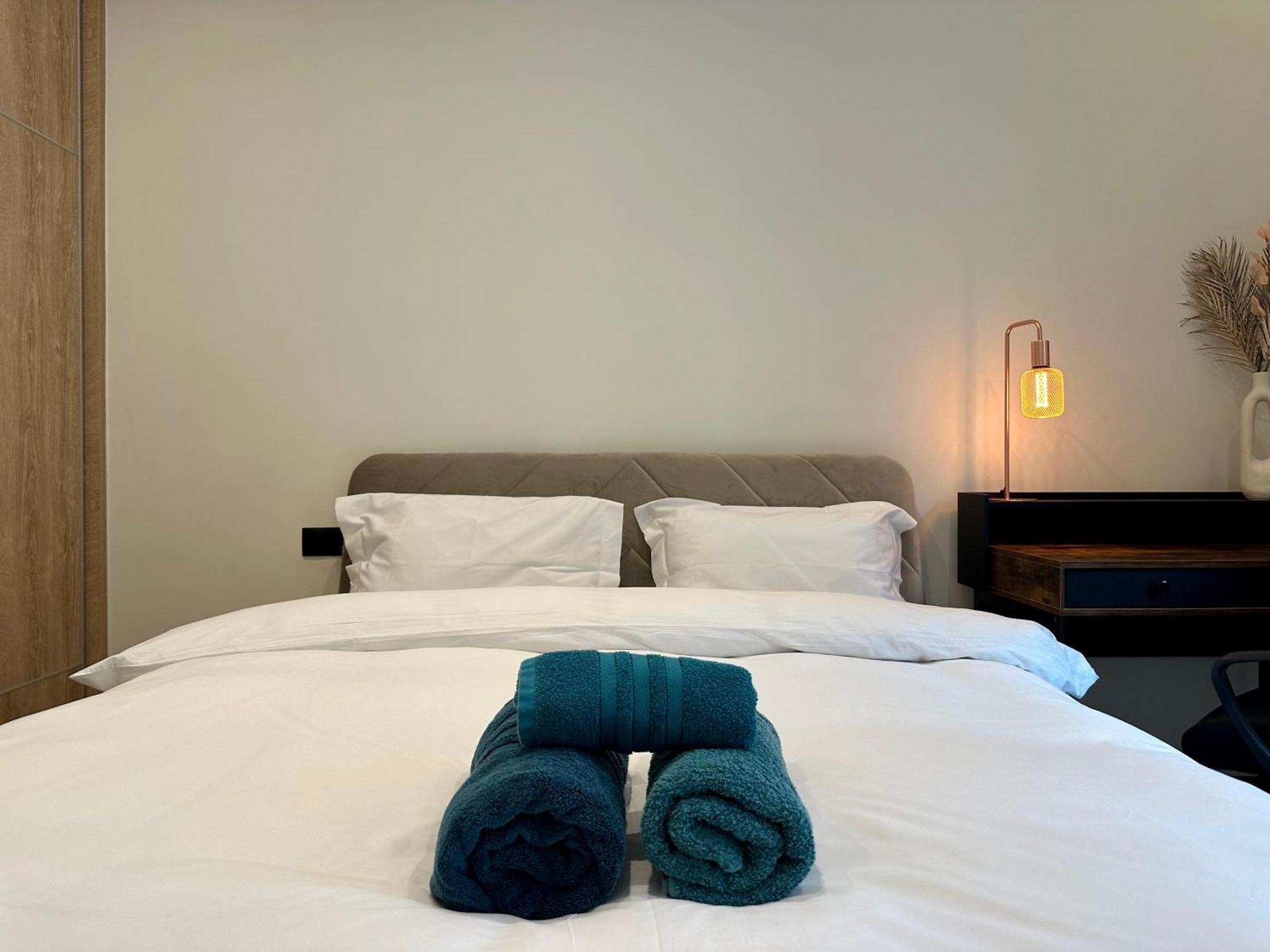 T&T Luxury Apartments - Rooftop Jacuzzi Αθήνα Εξωτερικό φωτογραφία