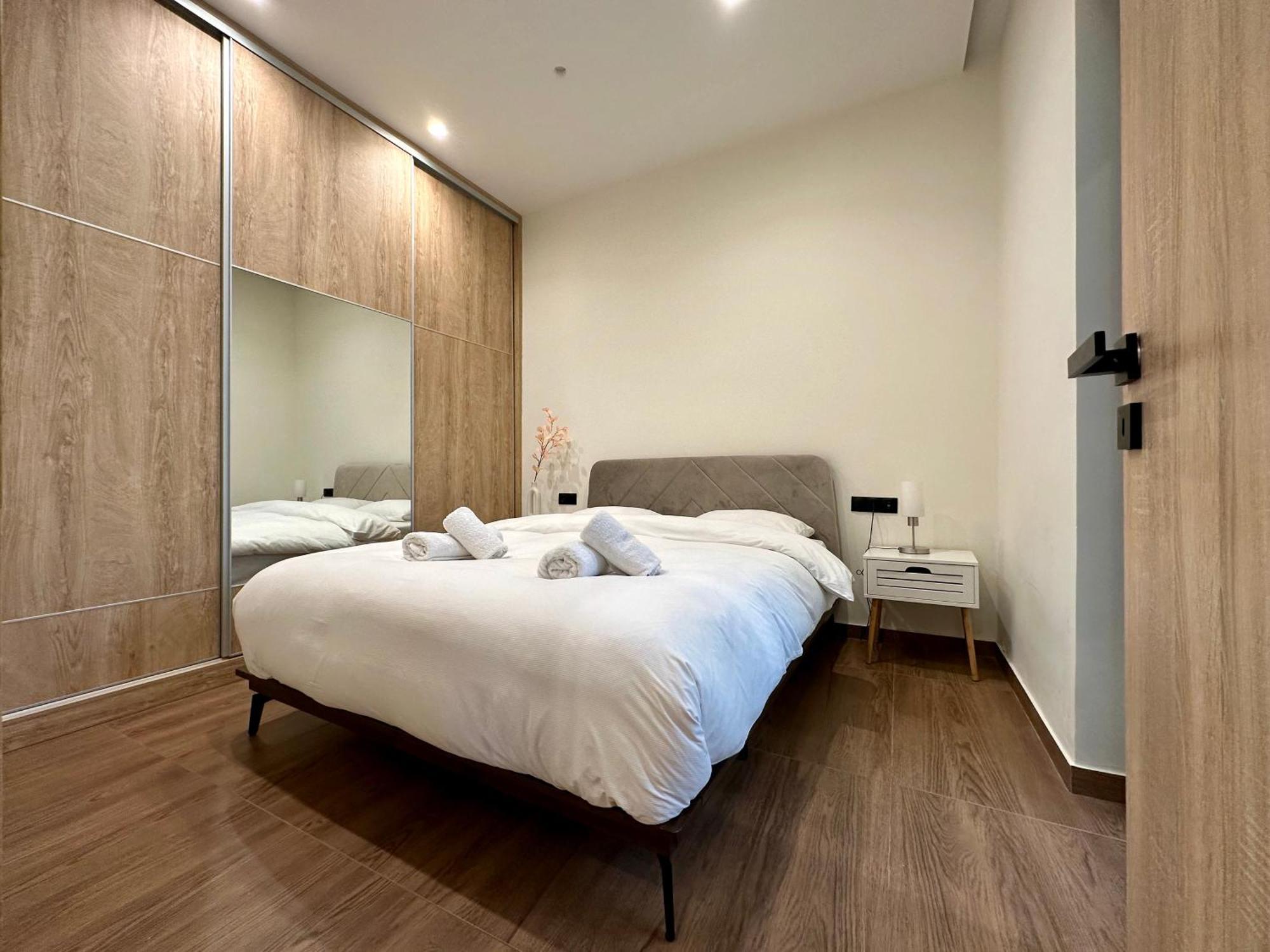 T&T Luxury Apartments - Rooftop Jacuzzi Αθήνα Εξωτερικό φωτογραφία
